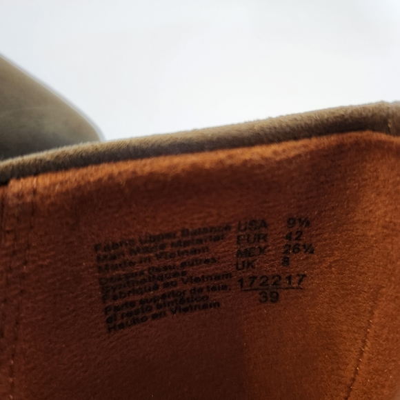 Christian Siriano Heels Olive Green,  Suede Heels, Size 9.5 - Picture 7 of 11